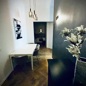 3* Lägenhetshotell Wenceslas Square